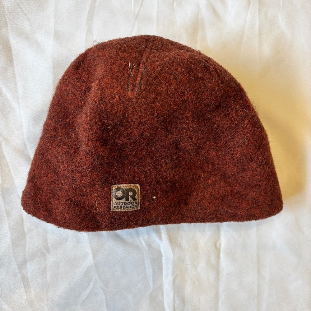 Outdoor Research Whiskey Peak Beanie – Wool Blend, Fleece-Lined, Rush Color